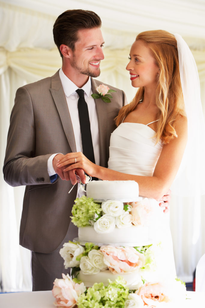 Un couple se marie